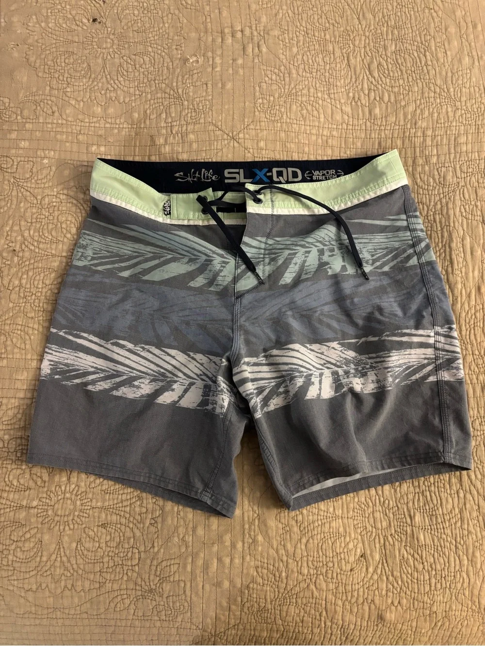 Salt Life Men's Gray Board Shorts with Mint Waistband